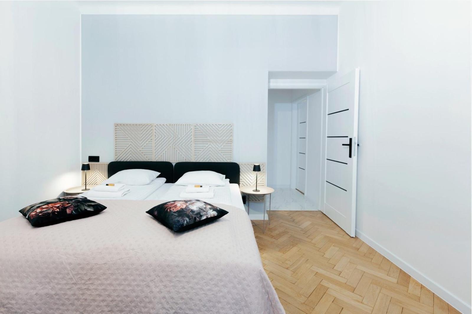 Roomy Lobzowska Street *